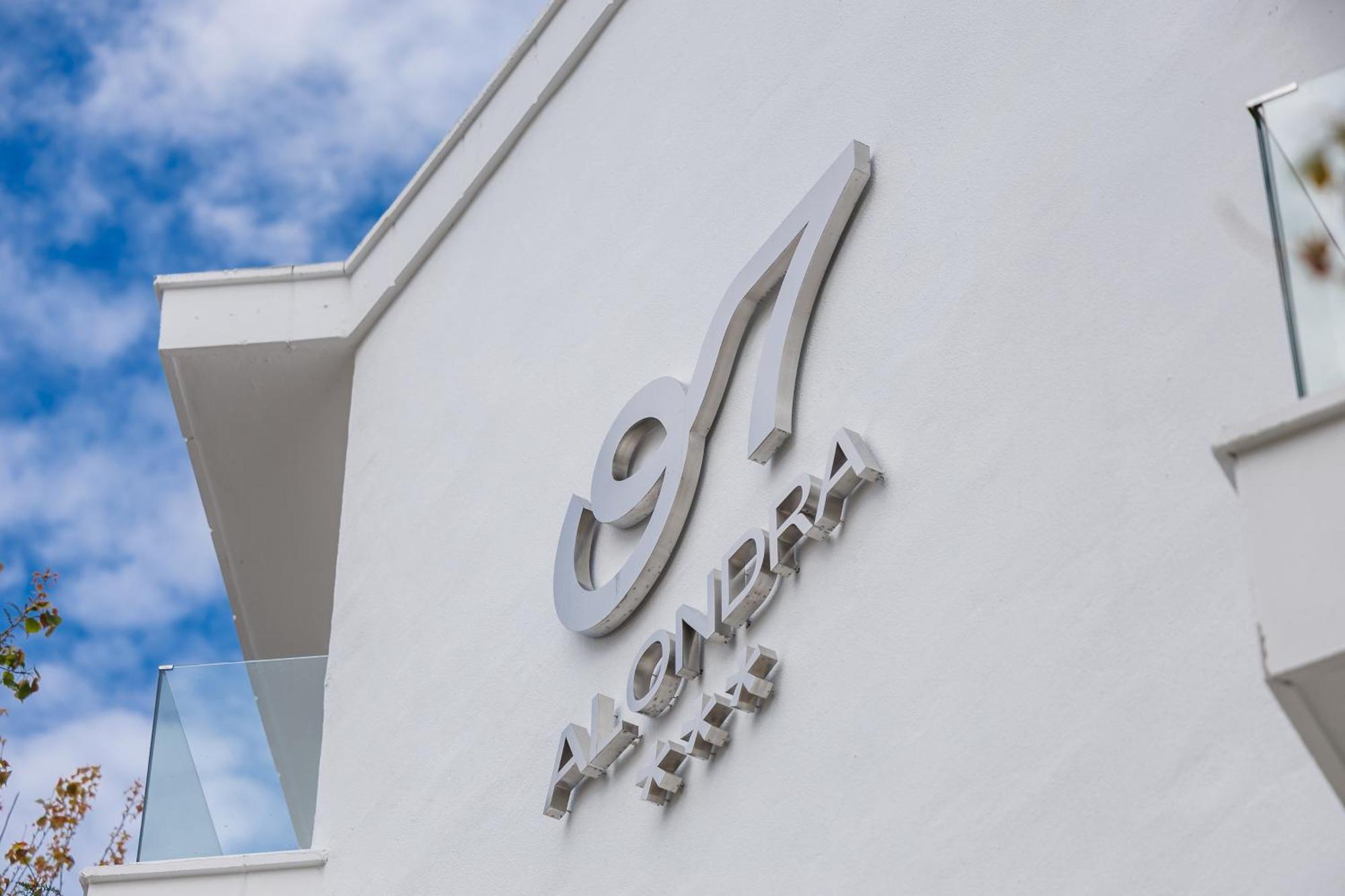 Hotel O7 Alondra Cala Ratjada  Exterior photo